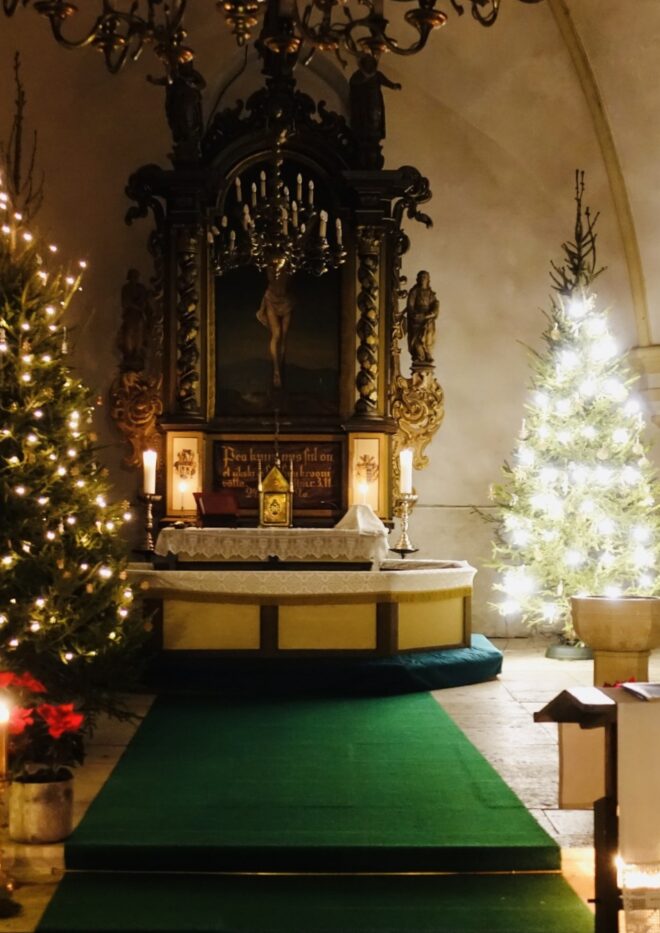 Jõuluaja jumalateenistused Jõelähtme Püha Neitsi Maarja kirikus